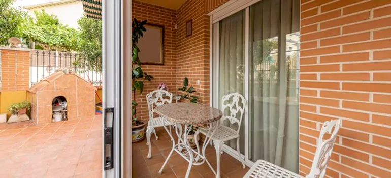 Adding Porch Enclosures To Your Home in Perth, Western Australia