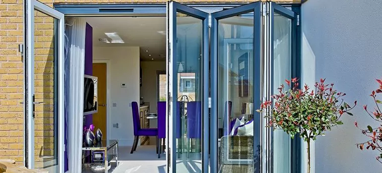 Commercial Door Glass Repair in Perth, WA